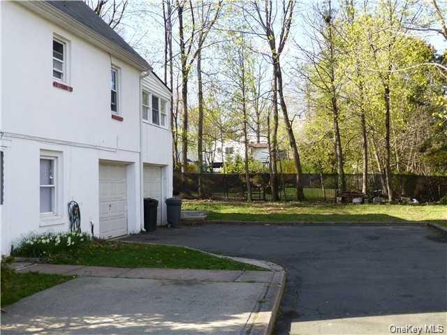 Building Photo - 55 Townline Rd