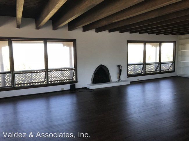 Building Photo - 2 br, 2 bath House - 712 Gonzales Road
