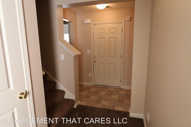 Building Photo - 7898 Rushmeade Cir S