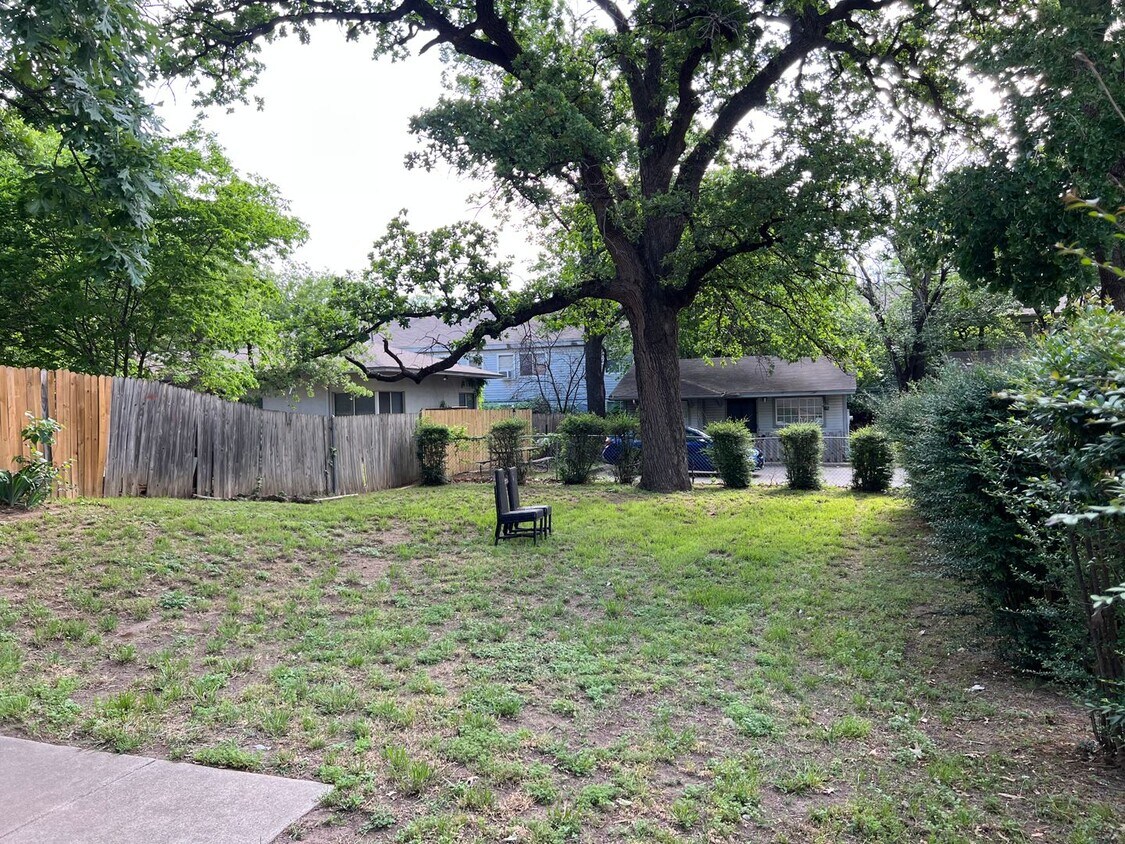 2304 W Hickory St, Denton, TX 76201 House Rental in Denton, TX
