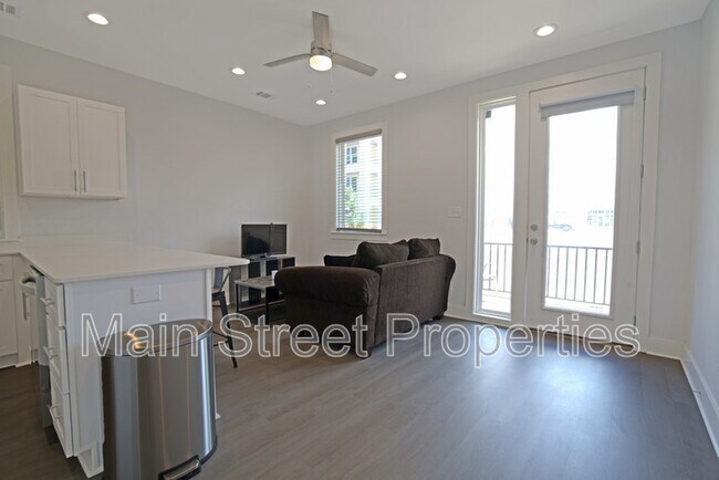Foto del edificio - 379 S Clubbs St