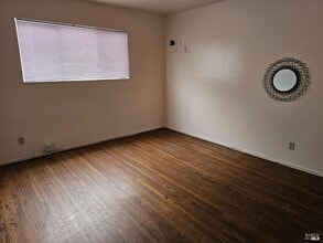 Building Photo - 505 Franklin St