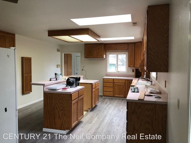Building Photo - 3 br, 2 bath House - 19677 North Umpqua Hwy