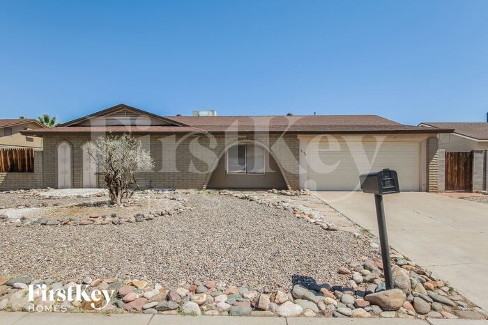 Primary Photo - 4132 W Desert Cove Ave