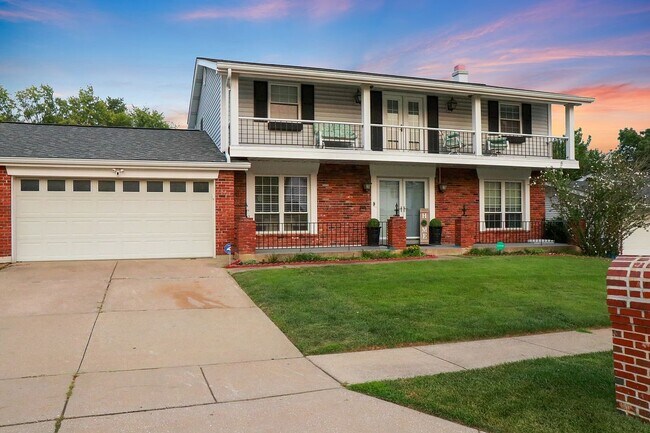 Foto del edificio - 15472 Duxbury Way