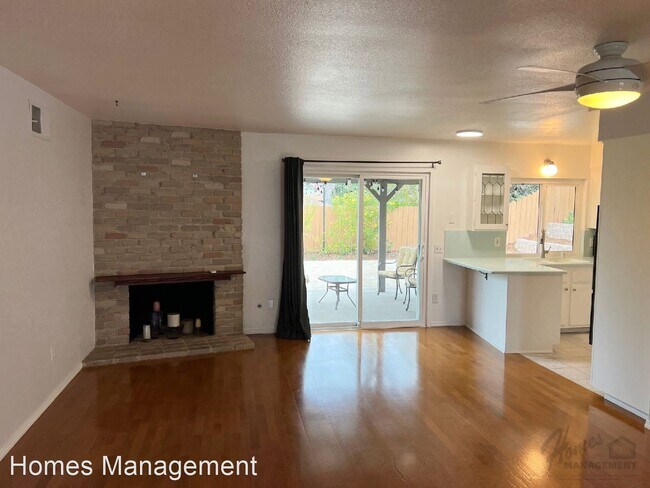 Building Photo - 3 br, 2 bath House - 1410 Kenora St