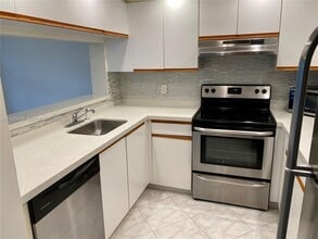 Building Photo - 12850 SW 4th Ct