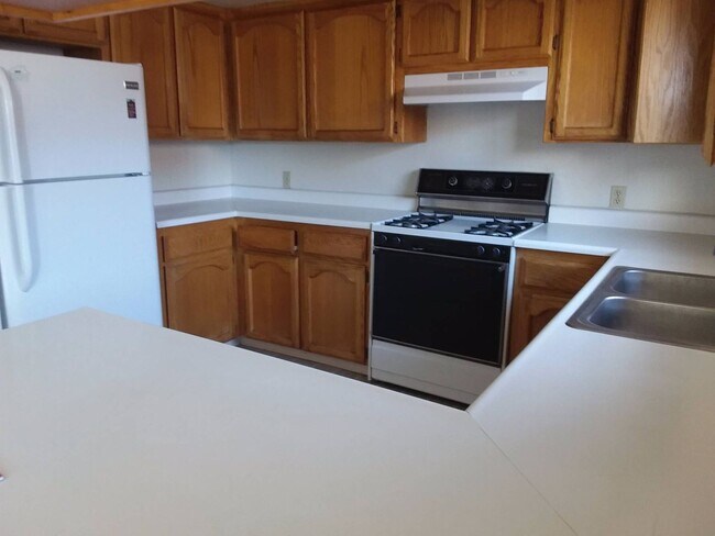 Foto del edificio - 2356-2356 Bushnell St