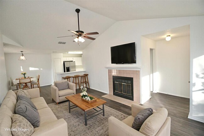 Foto del edificio - 14415 Robert I Walker Blvd