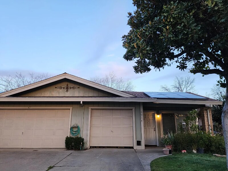 Foto principal - 6934 Sutro Ct