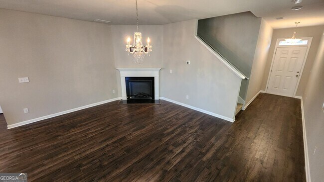 Foto del edificio - 2612 Lovejoy Crossing Dr