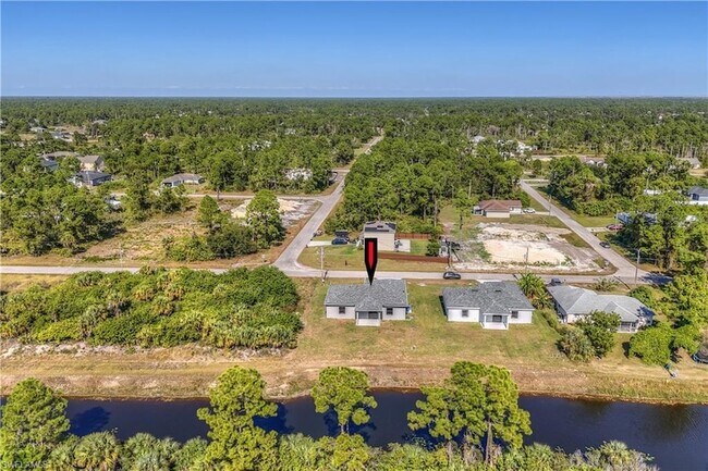 Foto del edificio - 1132 Cummings St E