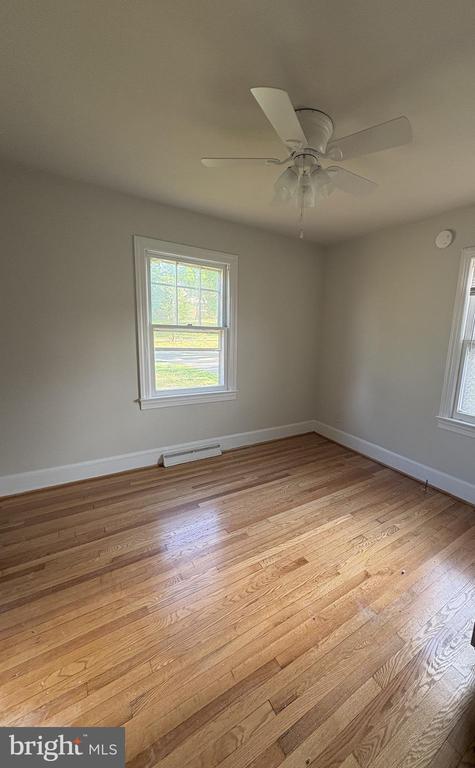 Foto del edificio - 331 Hanson Ave