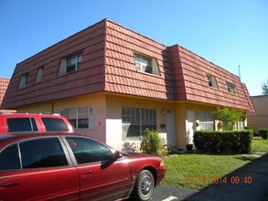 Building Photo - 5409 NW 27th St