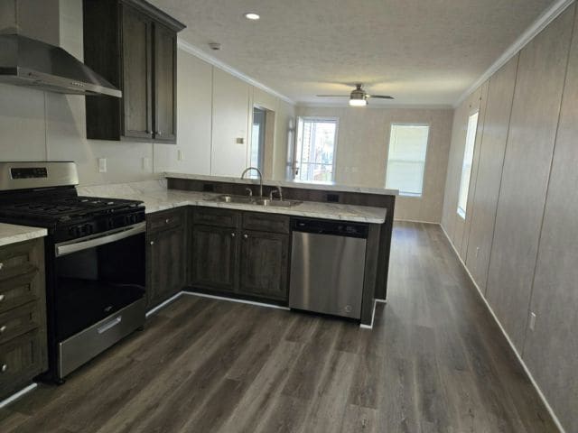 Building Photo - 454 Warbler Ln