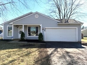 Building Photo - 346 Danbury Dr