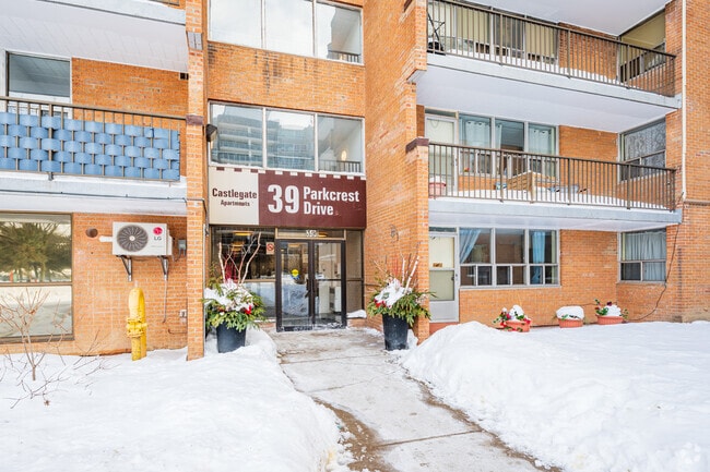 Entrance - Castlegate Apartments