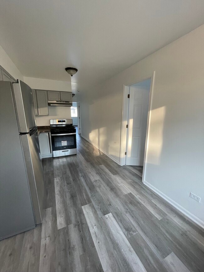 Foto del edificio - 10414 Michael Todd Terrace