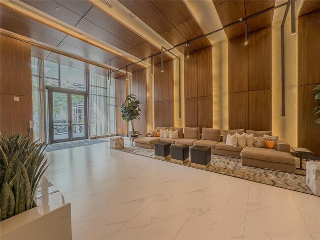 Foto del edificio - 2960 NE 207th St