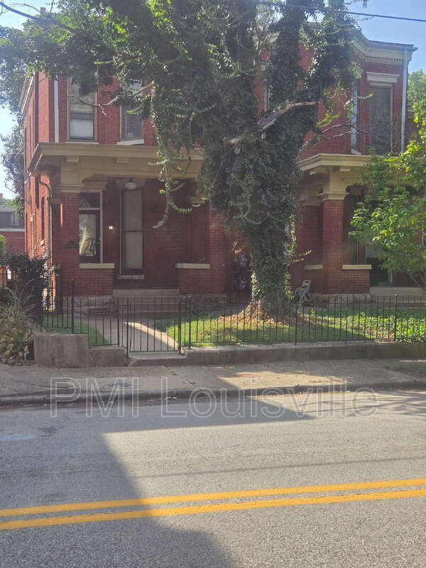 Foto del edificio - 1156 S Brook St