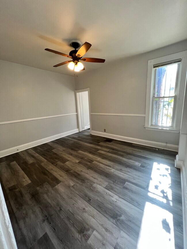1554 N Carey St, Baltimore, MD 21217 Townhome Rentals in Baltimore MD