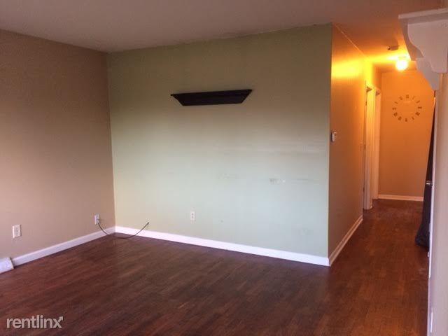 Building Photo - 3031 Weiss St