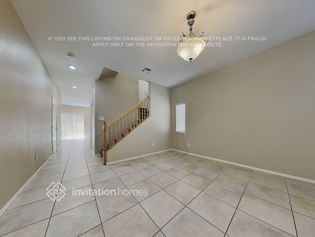 Building Photo - 10513 Sun Palace Ct