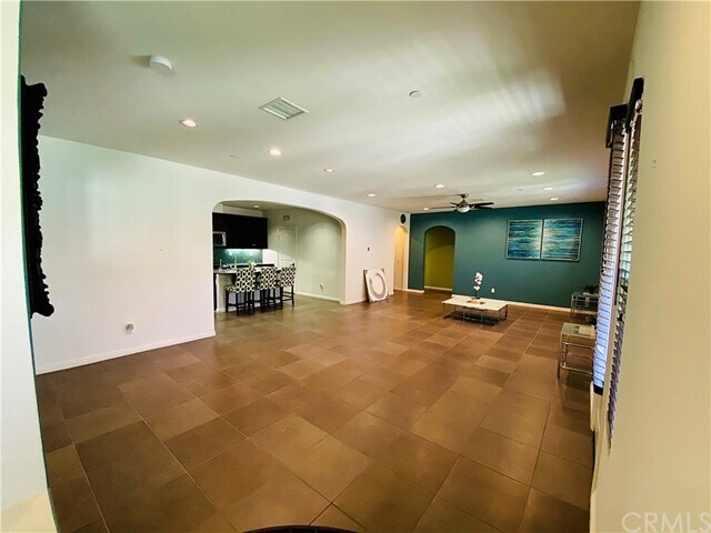 Foto del edificio - 726 E Valencia St