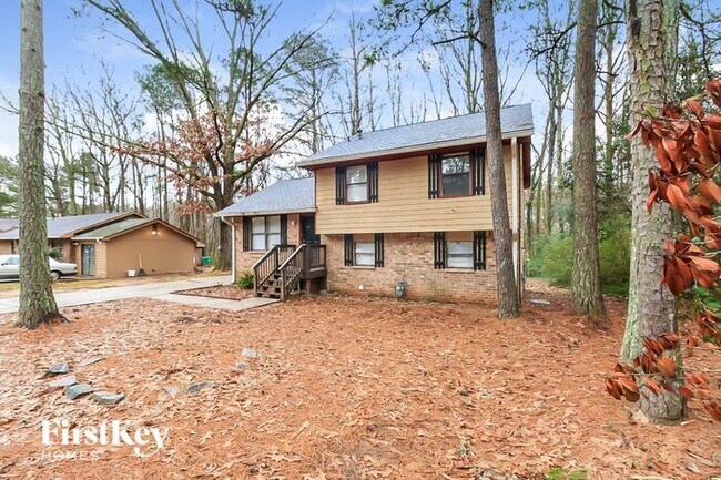 Building Photo - 4342 Lincolndale Dr
