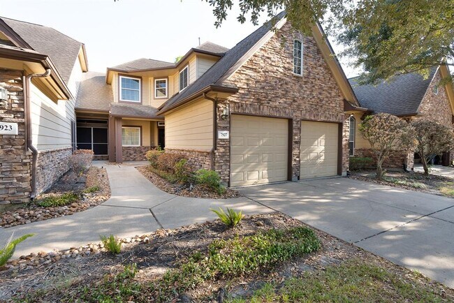 Building Photo - 7927 Glenn Cliff Dr