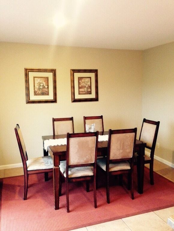 Building Photo - 4002 Sweetwater Dr