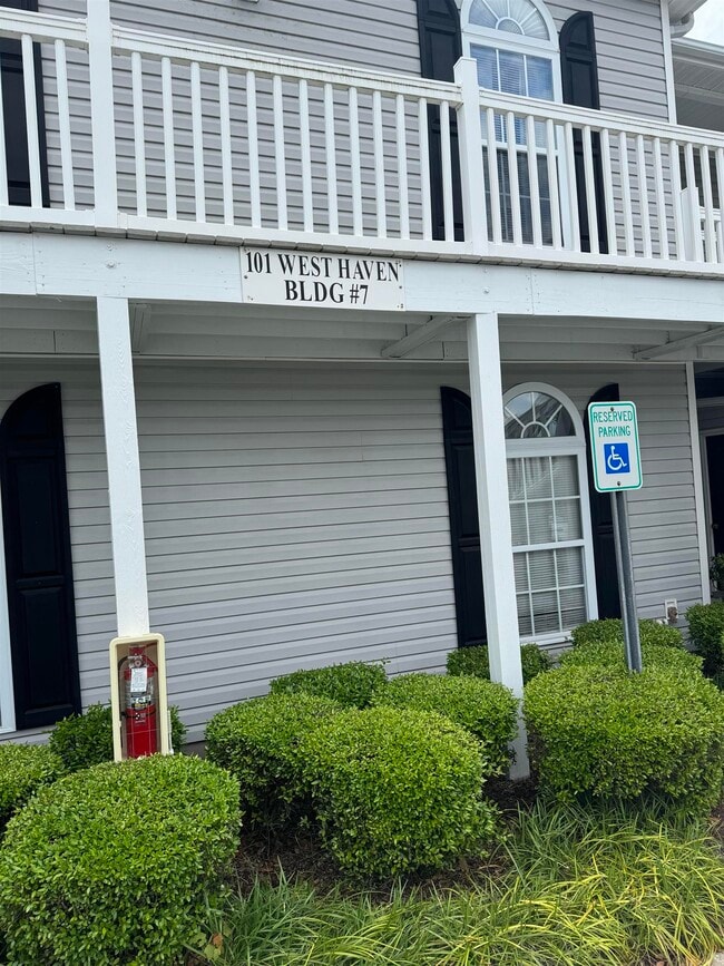 Foto del edificio - 101 Westhaven Dr