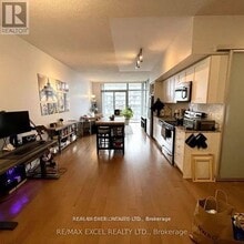 Building Photo - 105 The Queensway