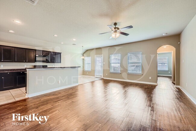 Foto del edificio - 3613 Cayman Dr