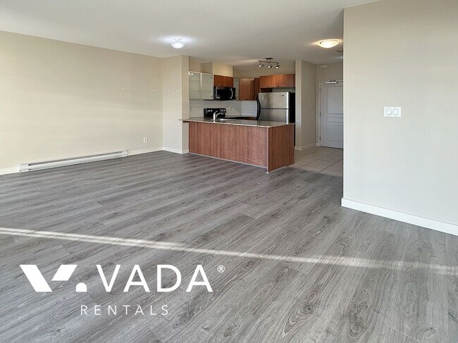 Building Photo - King Edward Village 1 BR APT Rental 553-1483 East King Edward Ave Vancouver: VADA