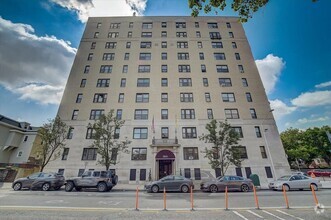 Building Photo - 2600 John F. Kennedy Blvd