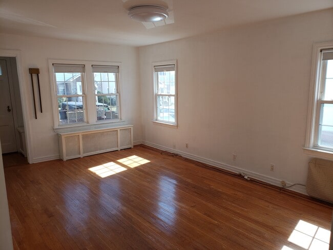 Foto del edificio - 4806 187th St