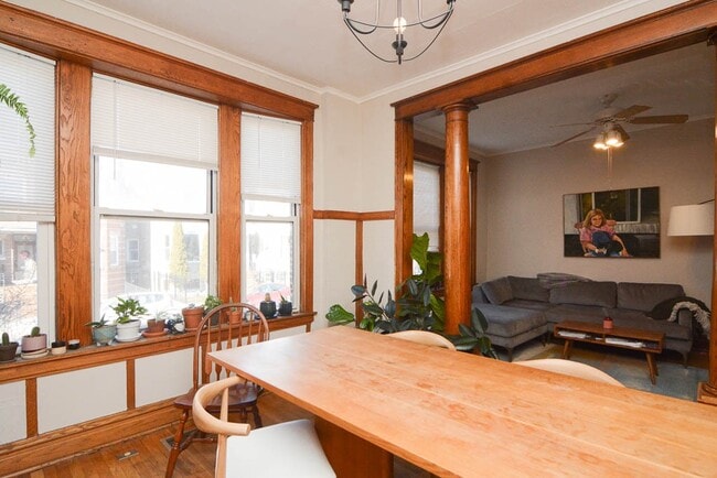 Foto del edificio - 819 N Campbell Ave