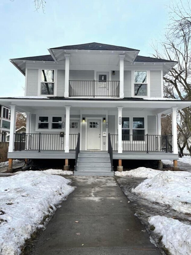 1902 W 10th Ave Unit 100, Spokane, WA 99204 Condo for Rent in Spokane, WA