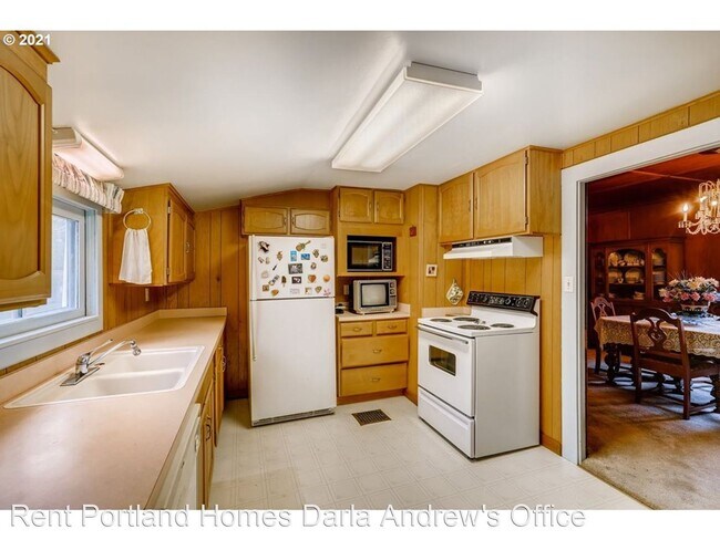 Building Photo - 1 br, 2 bath House - 8545 SW Barnes Rd