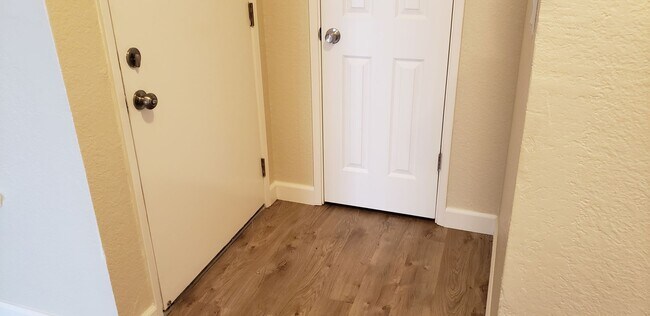 Building Photo - NICE 1 BED/1 BATH 665 SQ FT WILDCREEK COND...