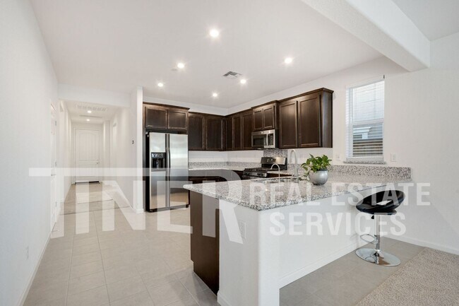 Foto del edificio - Folsom Ranch 3 Bedroom Home