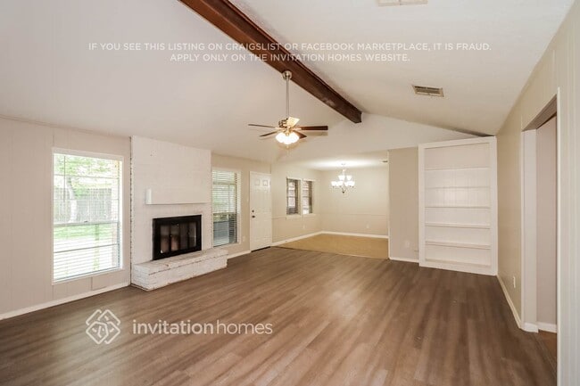 Building Photo - 3002 Mission Valley Dr
