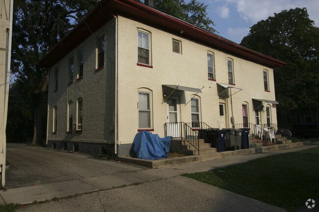 Building Photo - 19-25 Walker Pl