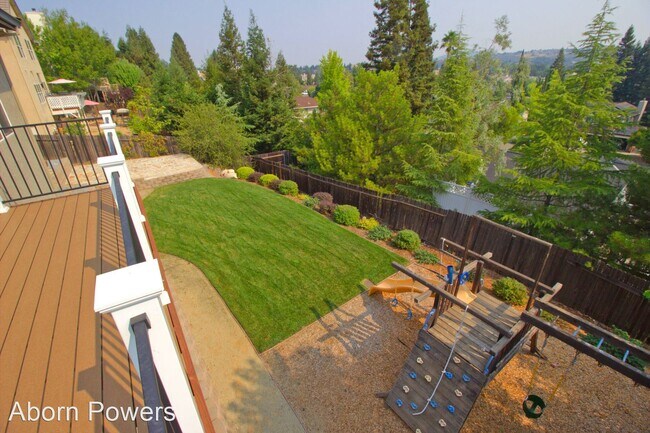 Building Photo - 5 br, 3 bath House - 3387 Covello Circle
