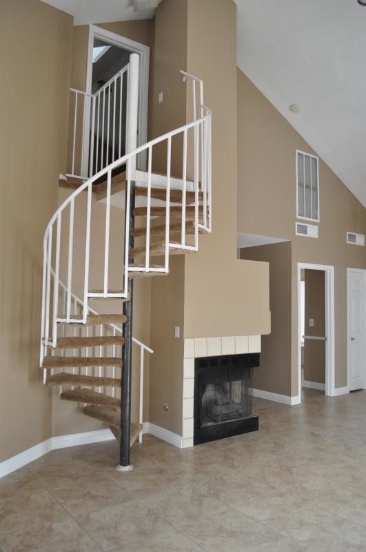 Foto del edificio - 6608 Lombard Dr