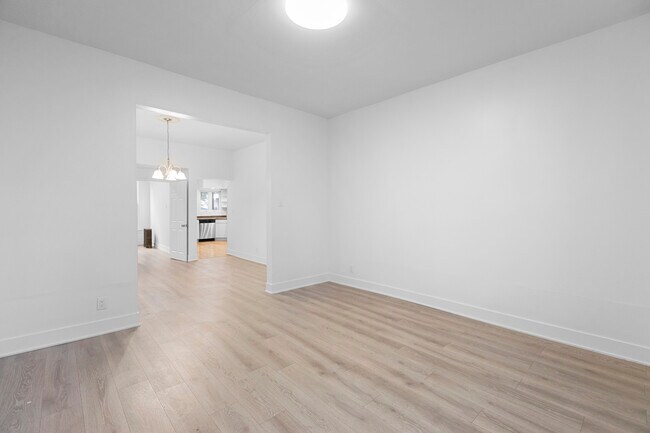 Foto del edificio - 1828 N Whipple St