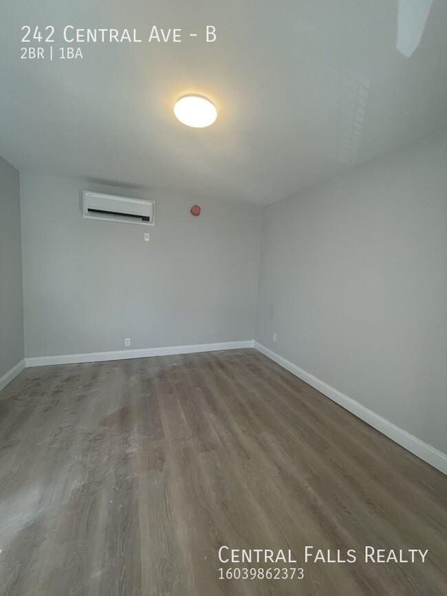 Foto del edificio - 2BR Walking distance to Downtown Dover !