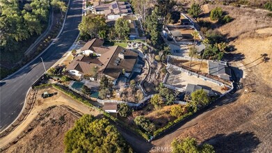 Building Photo - 27151 Mission Hills Dr