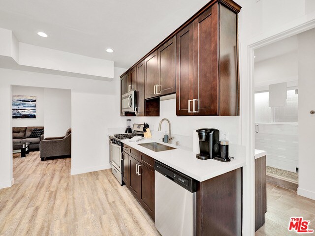 Building Photo - 5075 Edgewood Pl